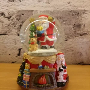 christmas snow globe – santa & tree scene with fireplace and winter gifts