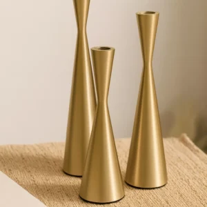 Gold Metal Candle Holders – Sleek Modern Design for Elegant Interiors
