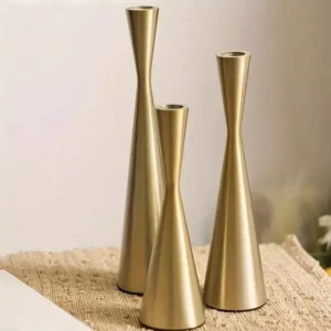 gold metal candle holders – sleek modern design for elegant interiors