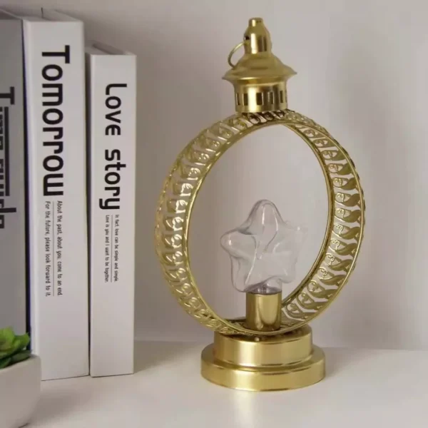 luxury-oval-shaped-ramadan-lantern-with-golden-dome Luxury Oval-Shaped Ramadan Lantern with Golden Dome - الصورة 4